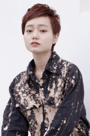 トレンド無造作ショート（ヘアスタイル写真）