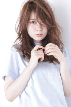 おフェロ♪ボサかわロング（ヘアスタイル写真）