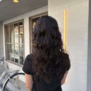 個性派パーマ ヘアスタイル 豊中