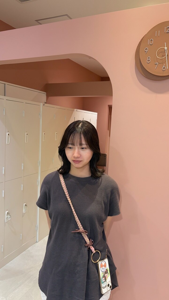 くびれヘア ミディアムスタイル 梅田