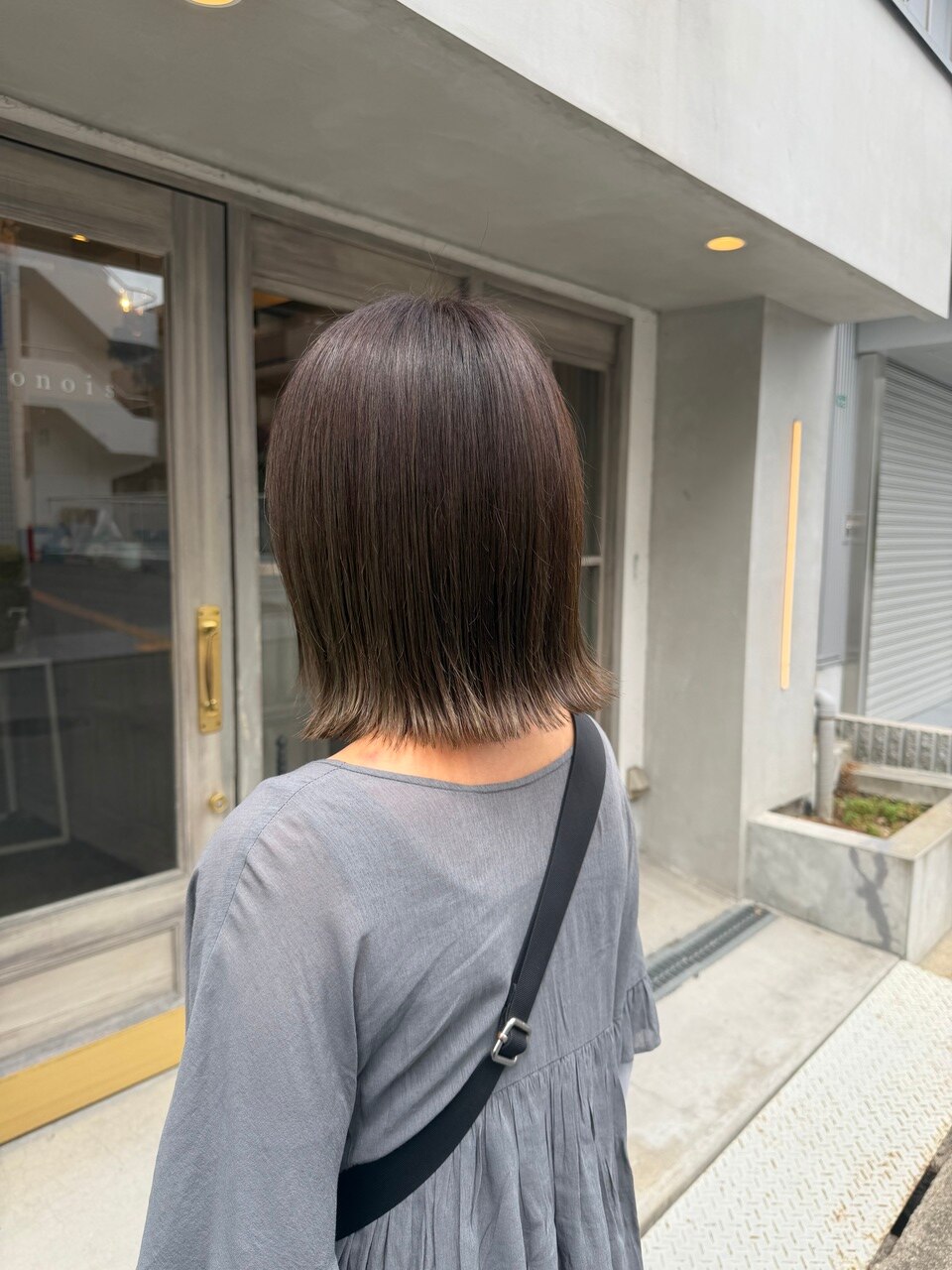 白髪ぼかしカラー オリーブグレージュ 豊中