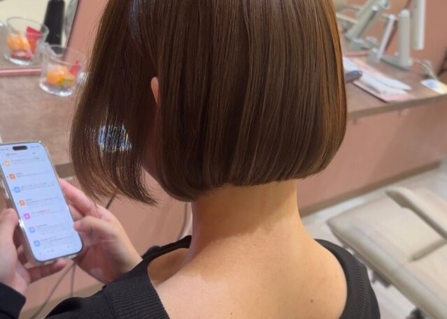 顎ラインボブ ショコラグレージュ nina梅田
