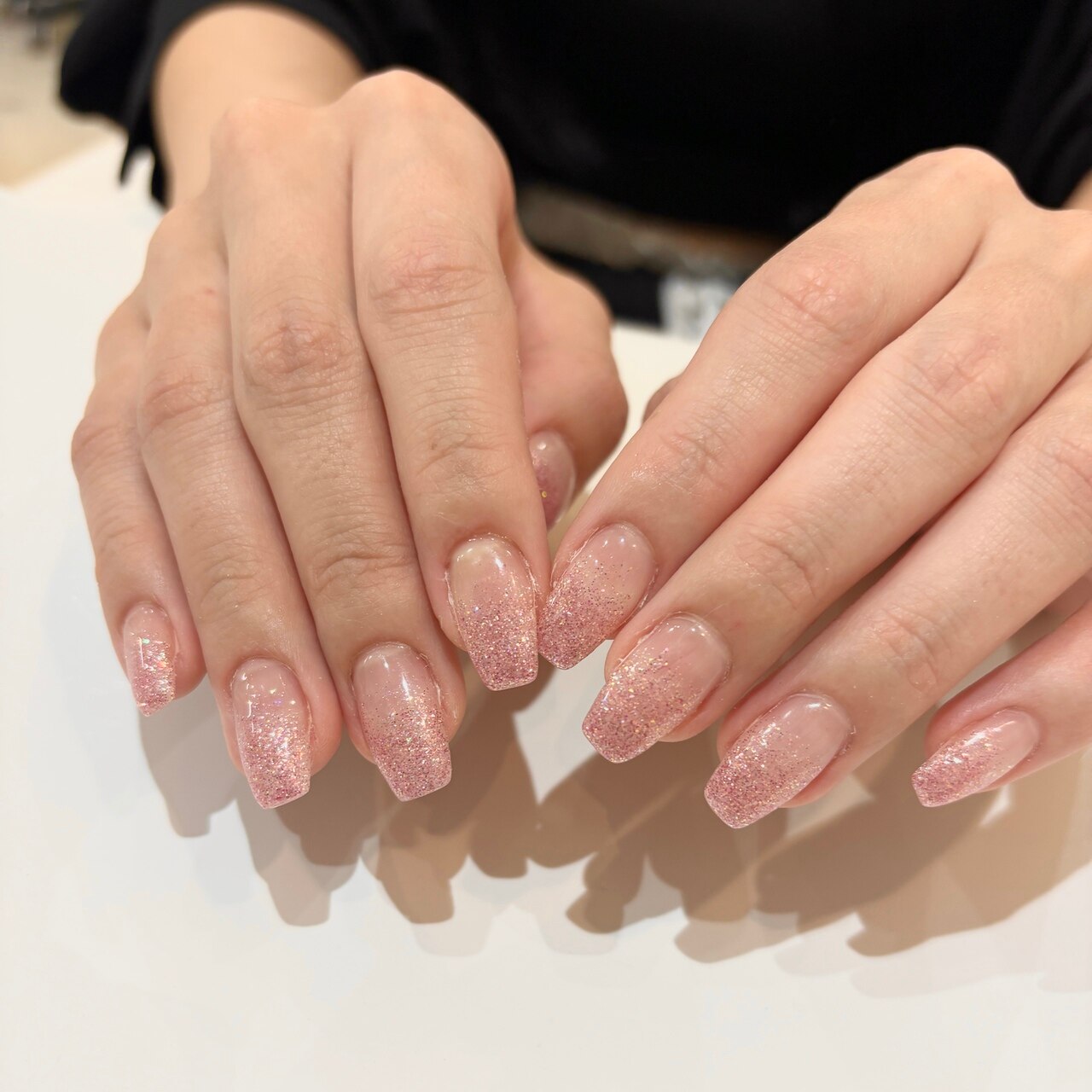 ピンクラメグラデーション ネイル ドレス梅田