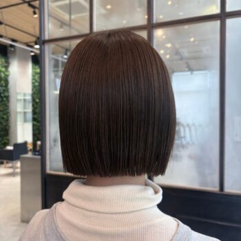 切りっぱなしボブ あご下ボブ ロロネー森ノ宮