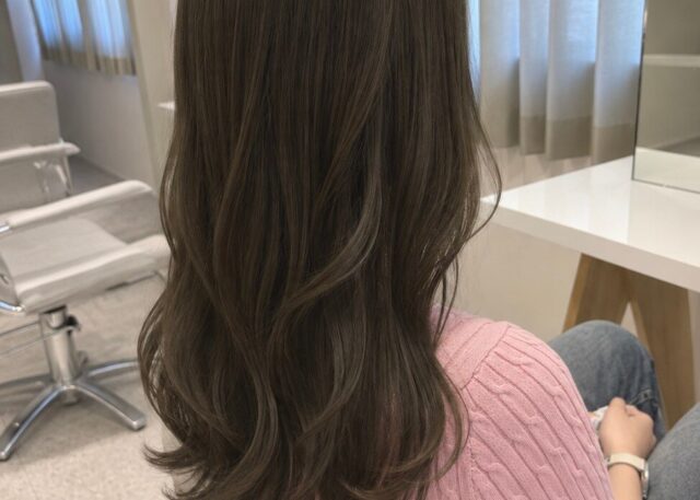 髪質改善イルミナカラー オリーブカラー ロロネー豊中