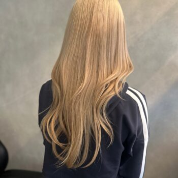 抜きっぱなしブロンド ハイトーンロング ロロネー森ノ宮